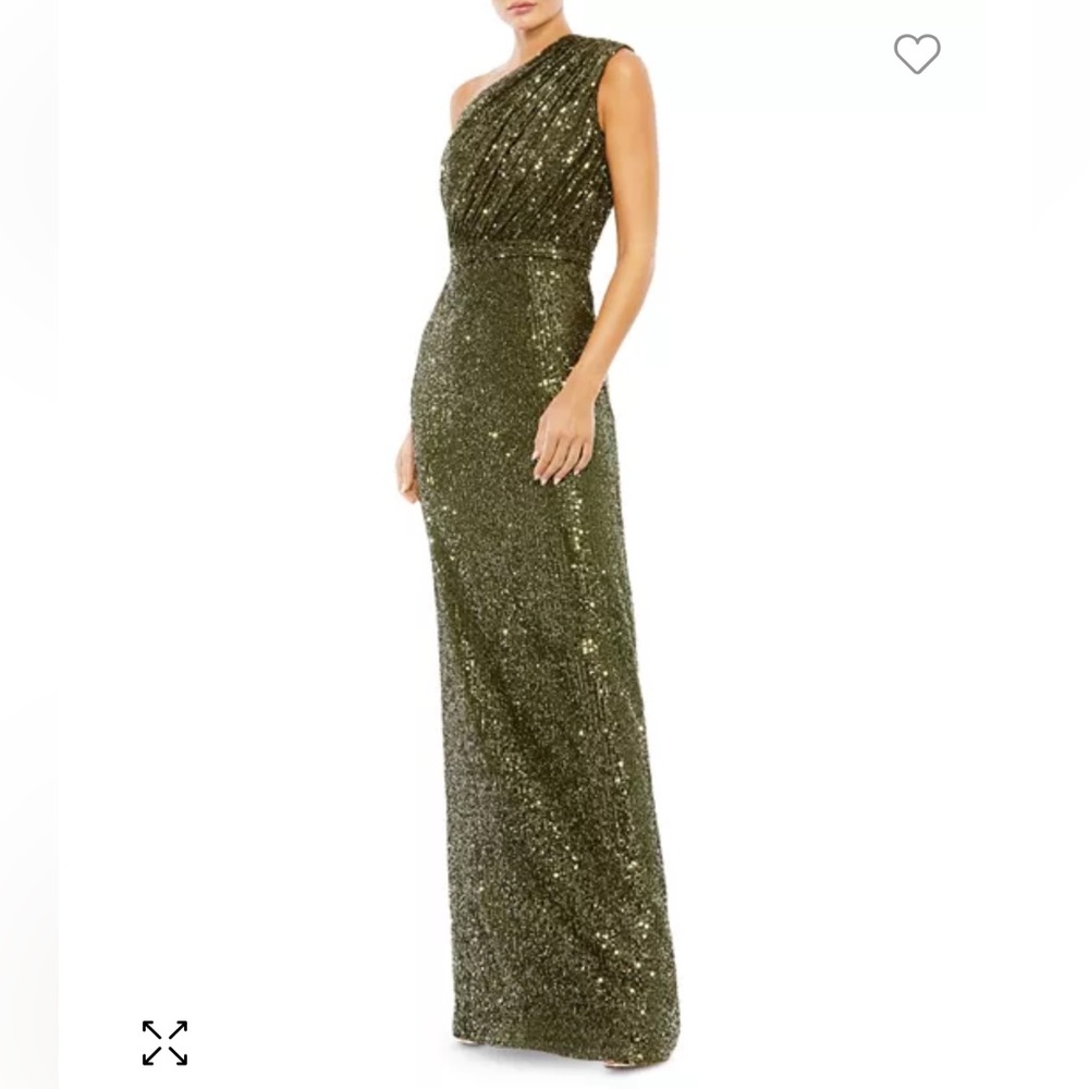 Mac Duggal Elegant One-Shoulder Sequin Gown